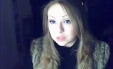 Girl Cute Show Cam On Ihukup.com_(n