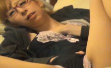 Japanese Slut Rubbing